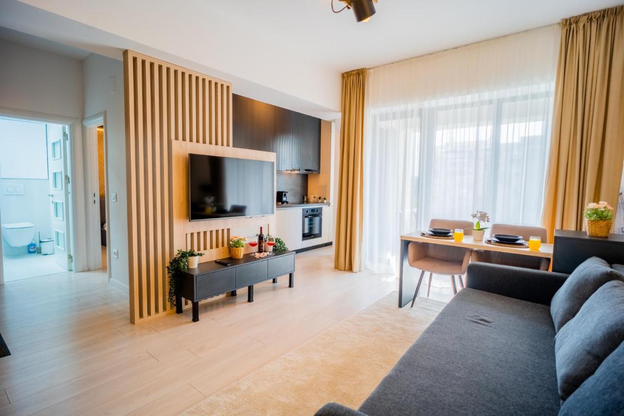 Union Plaza - Balcony Delight In City Center Bucureşti Ngoại thất bức ảnh